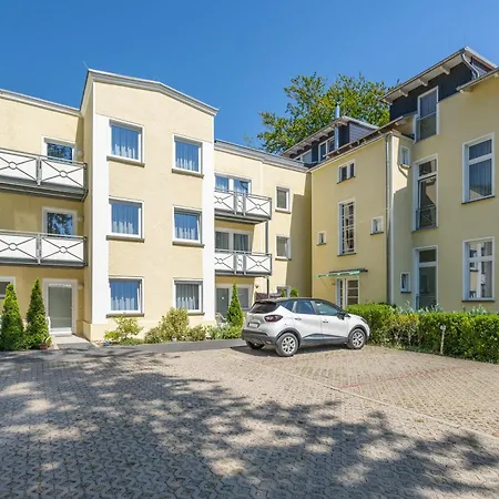 Haus Zander 아파트 *